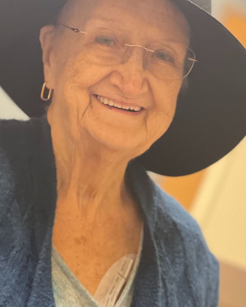 Shirley Lee Upperman