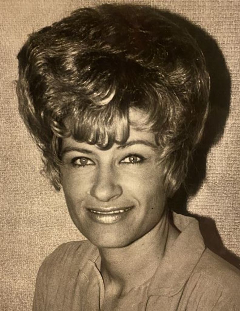 Carolyn Kloth