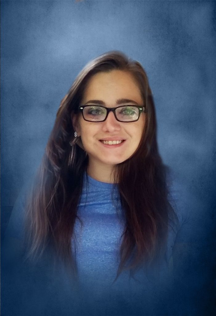 Taylor Hart Profile Photo