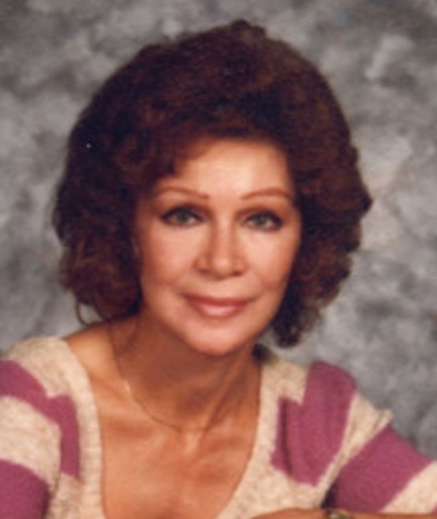 Evelyn R. Luetje Nee Hall