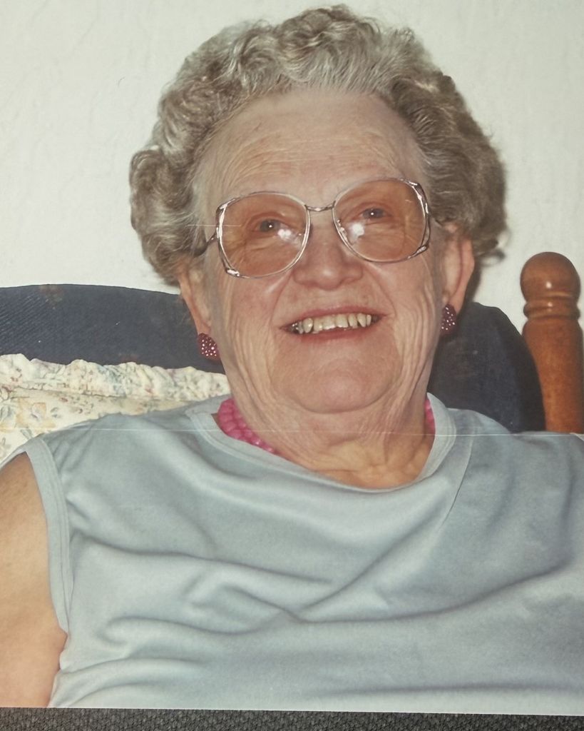 Lois Lumsden Profile Photo