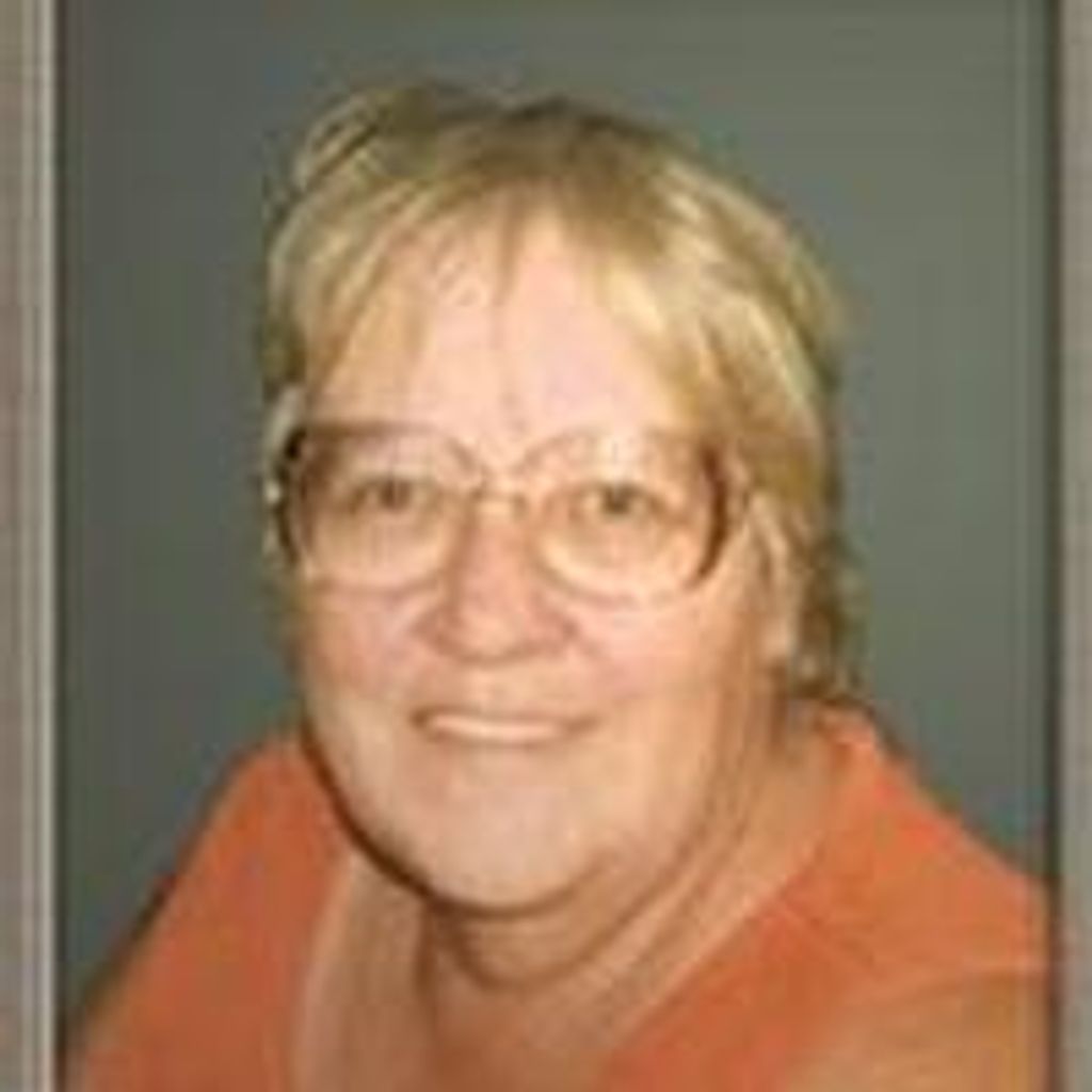 Shirley May Robl