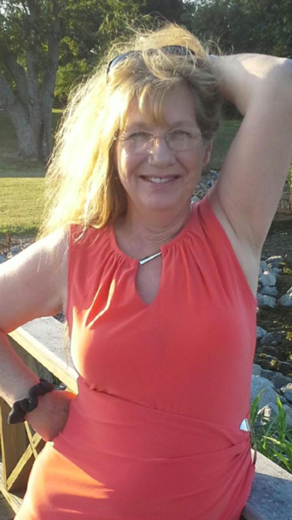 Loretta Mae (Rhoades)  Rock