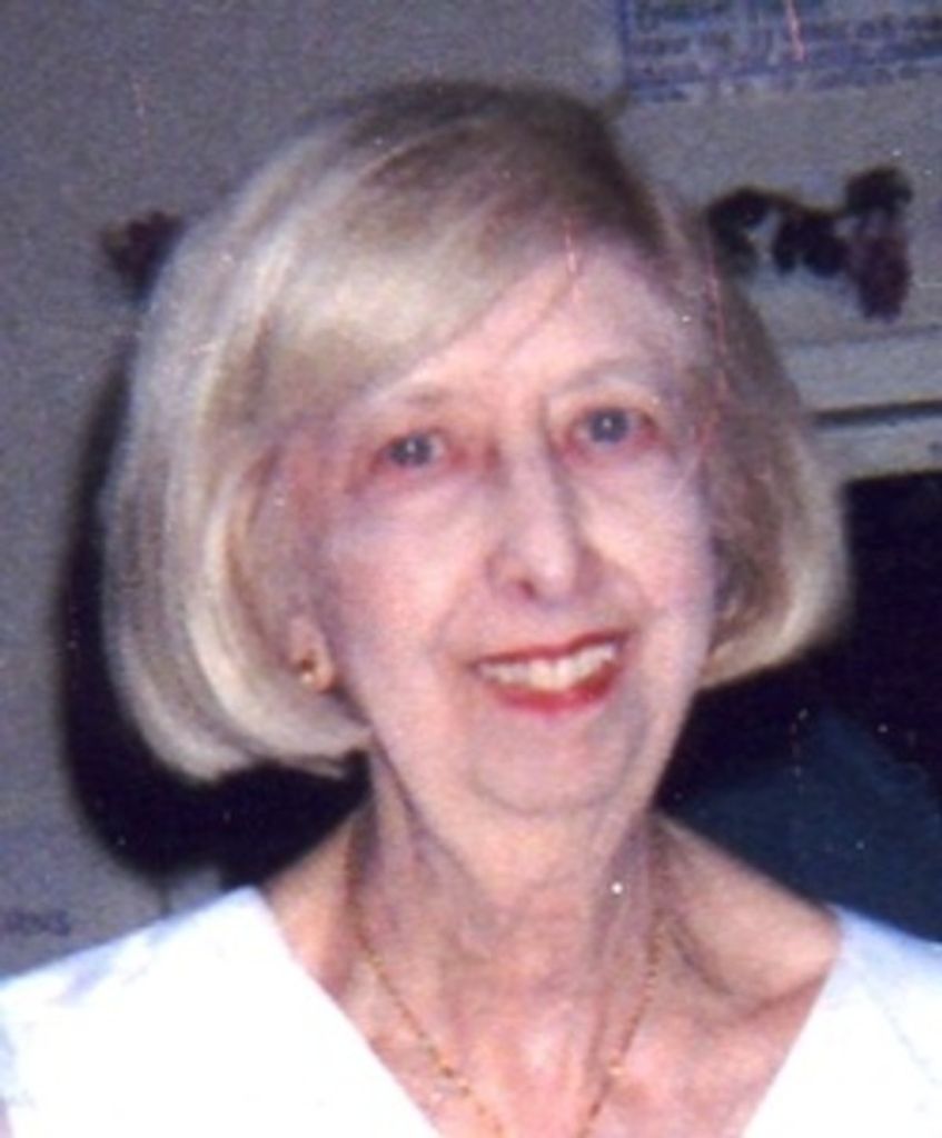 Lifteria "Lettye" Stathos