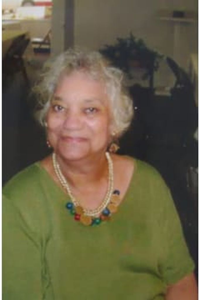 Ms. Eloise   McBeth