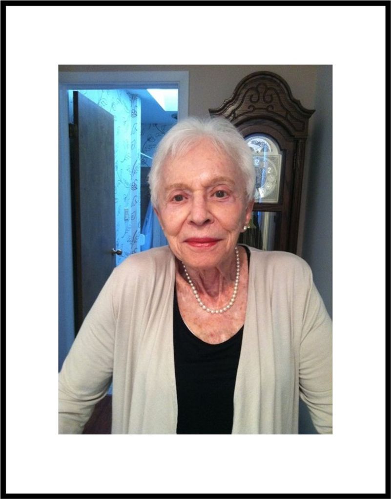 Estelle Lenard Profile Photo