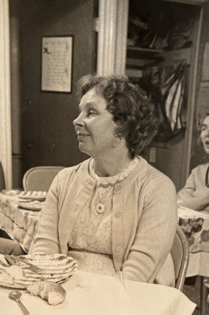 Lillian B. Sjovold