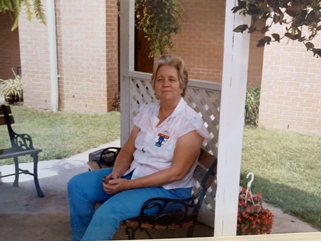 Lorine "Toot" Knowles