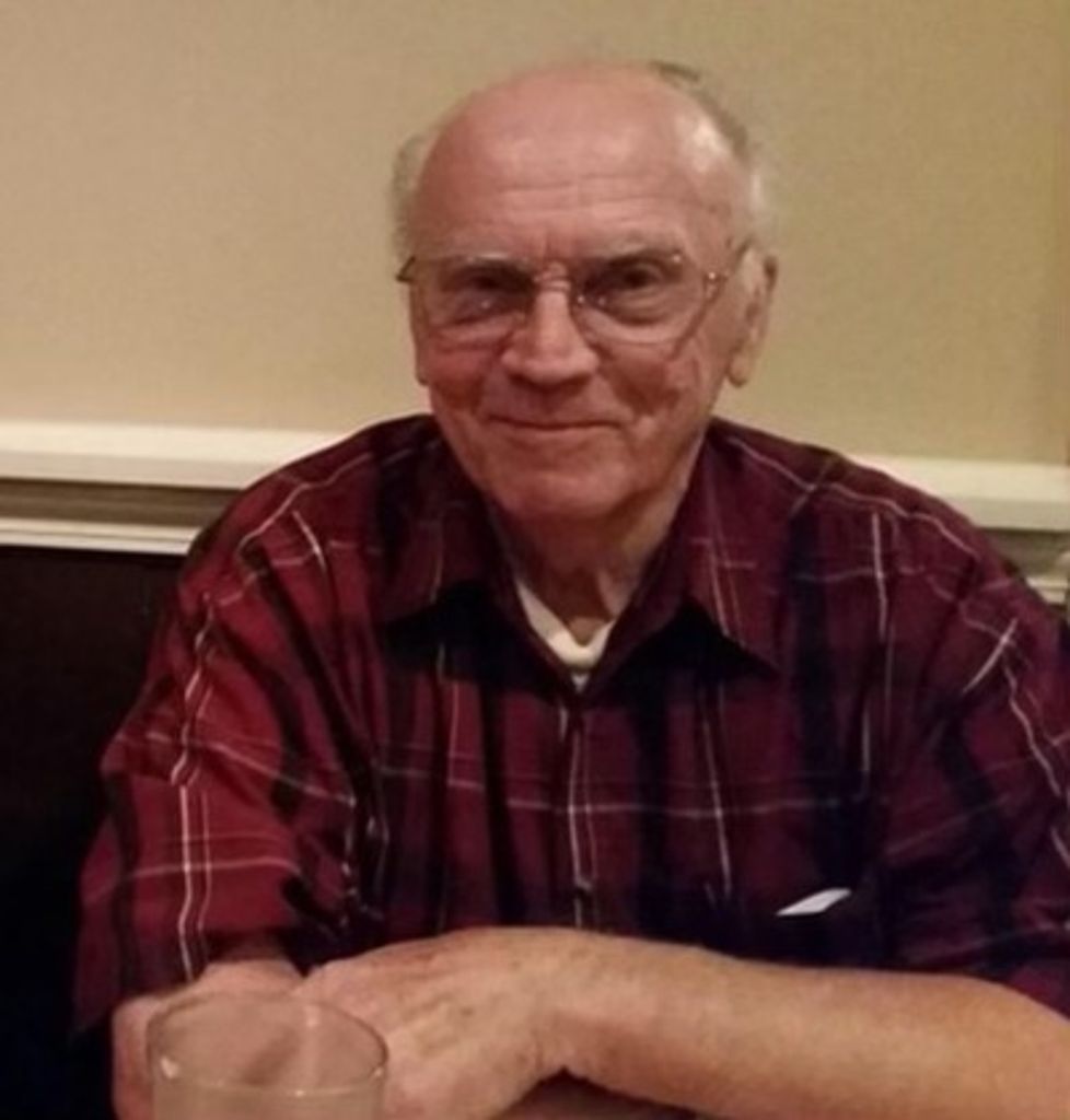 William "Bill" Glen Eaker Profile Photo