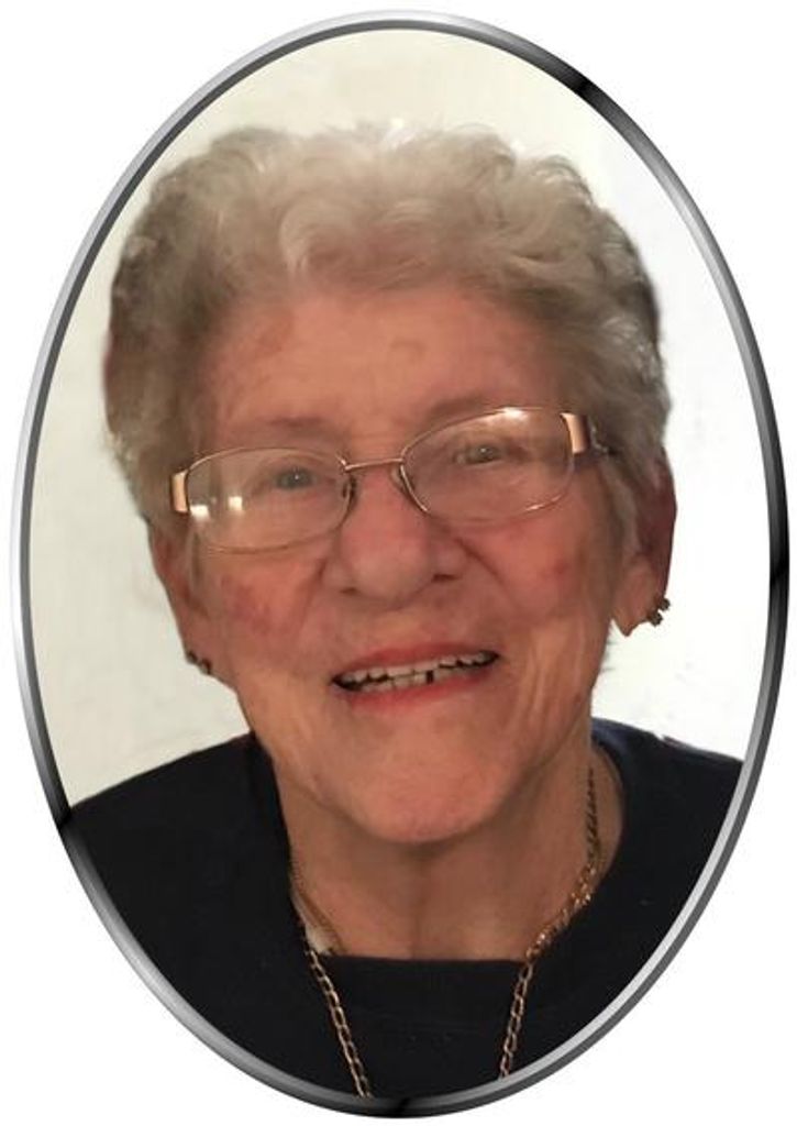 Ellen Golm Profile Photo