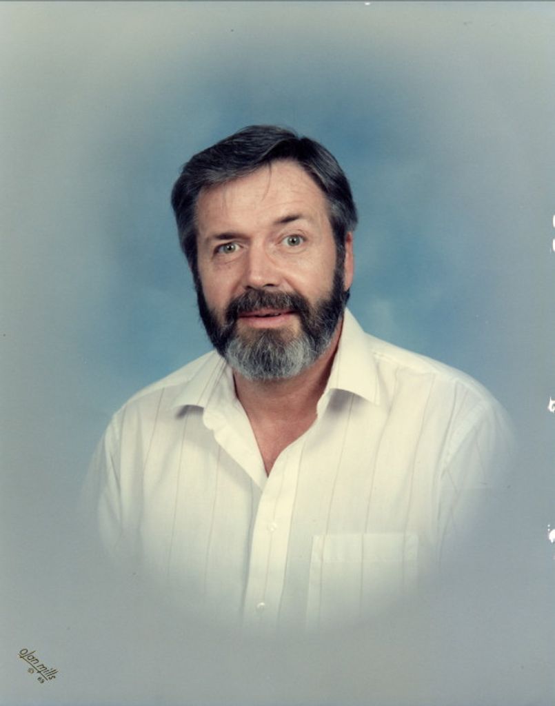Claude Lipscomb