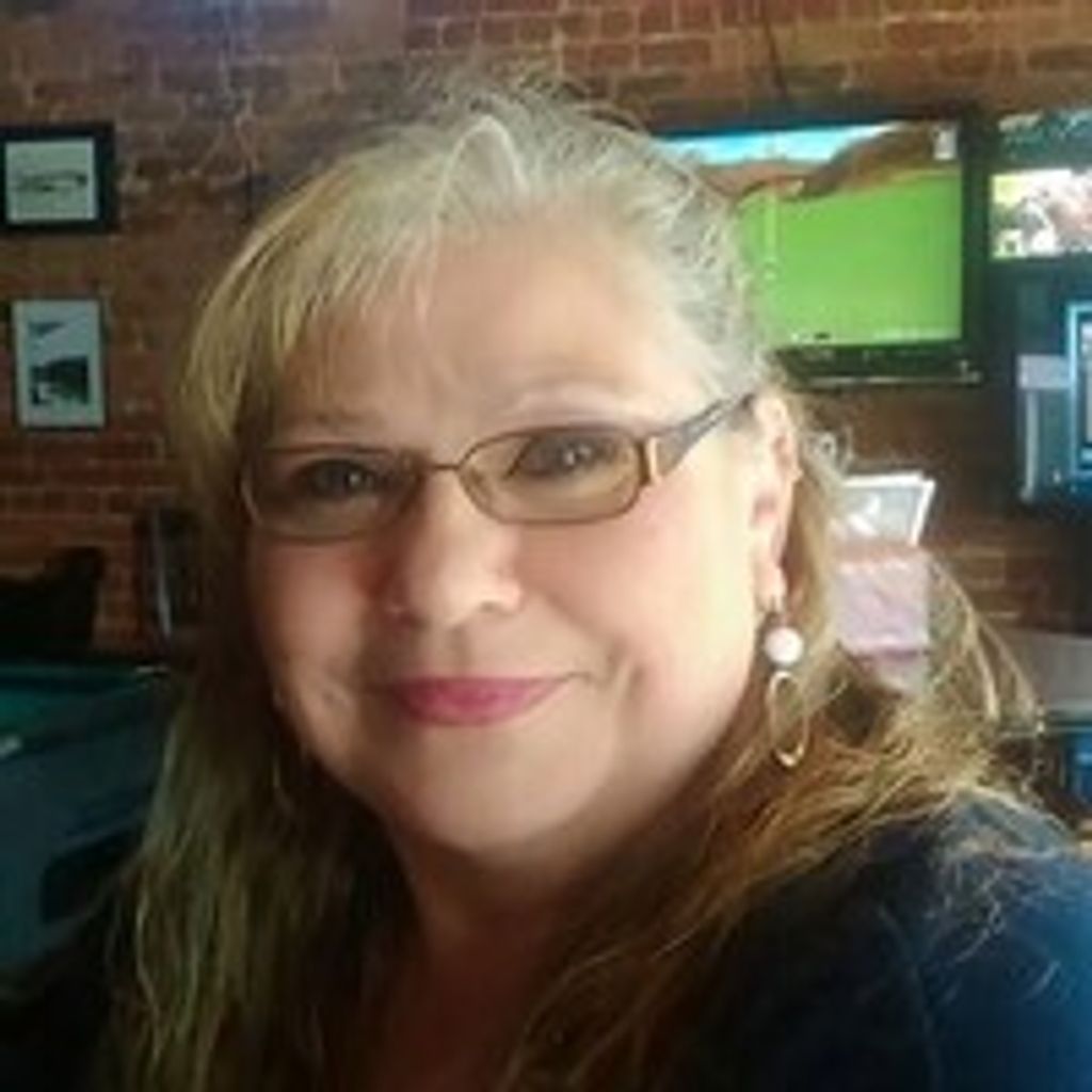 Maria Delaluz Hernandez