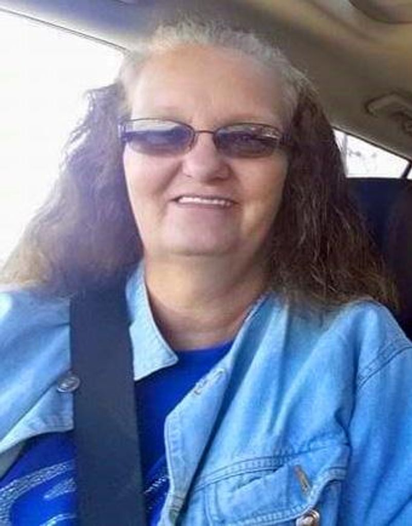 Pam (Hammonds)  Baker