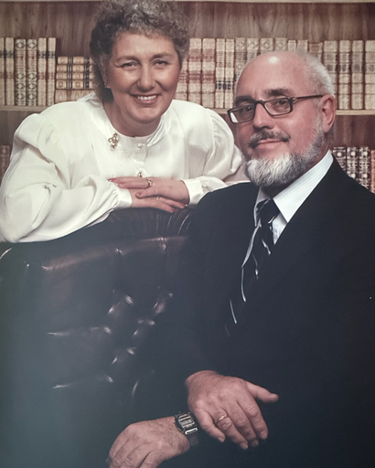 Julia Carol Raub's obituary image