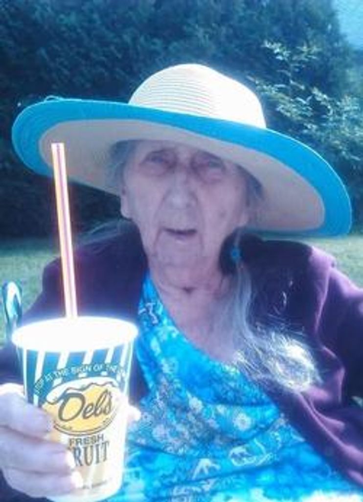 Mabel (Belanger) Bettencourt Profile Photo