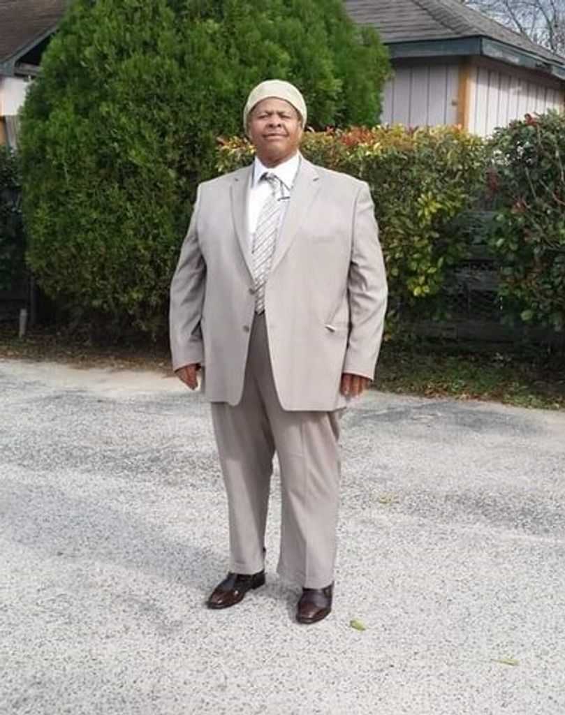 Roy Chester Cadoree, Sr. Profile Photo