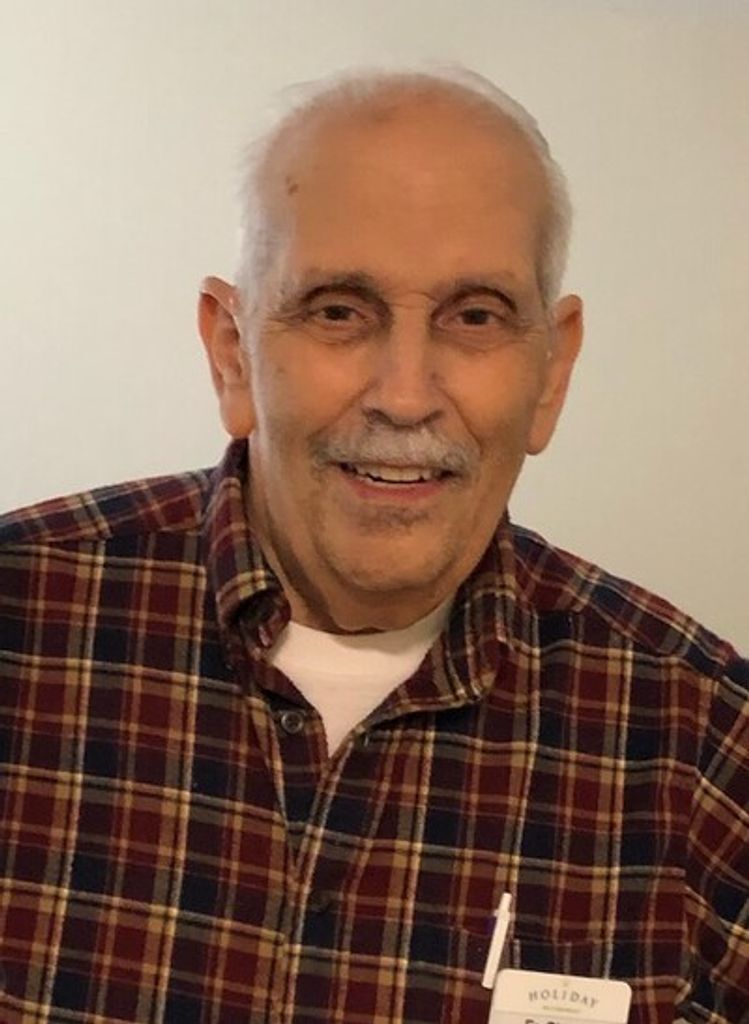 Foad Vincent Slyman Profile Photo