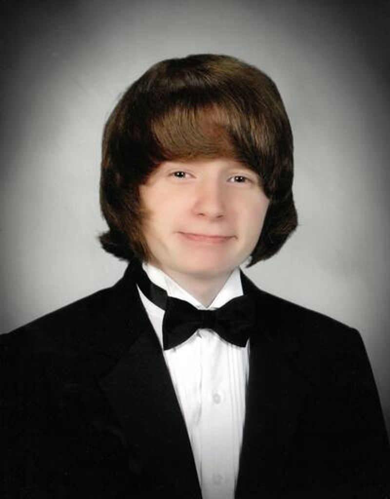 Jacob Dillon Thomas Profile Photo