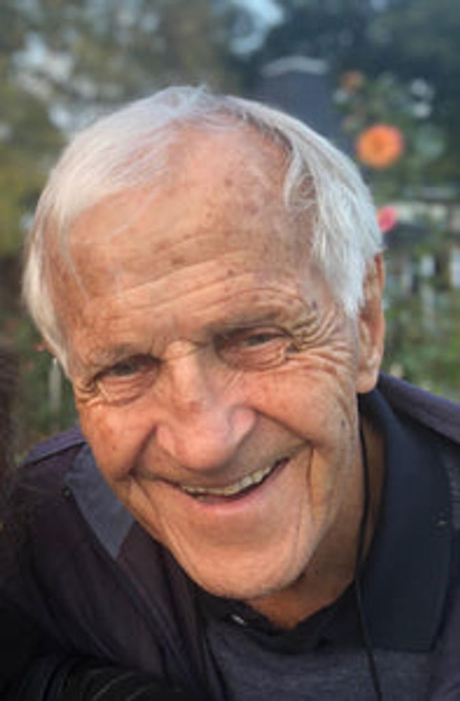 John Andrew Lychek Profile Photo