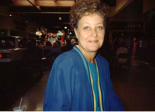 Carolyn Patricia "Pat" (Gay)  Foss photo gallery thumbnail 14 of 108