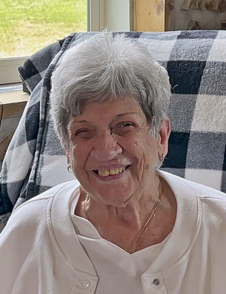Betty (Kerns)  Bussell Profile Photo