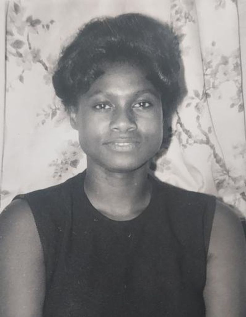 Eleanor "Sue" R. Drake Profile Photo