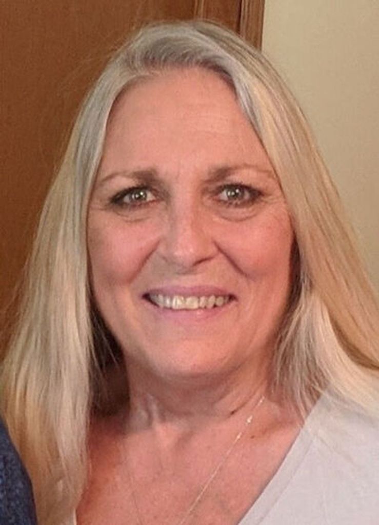 Ms Tina Johnson Profile Photo