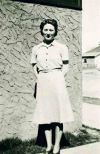 Agnes L. Ward photo gallery thumbnail 4 of 105