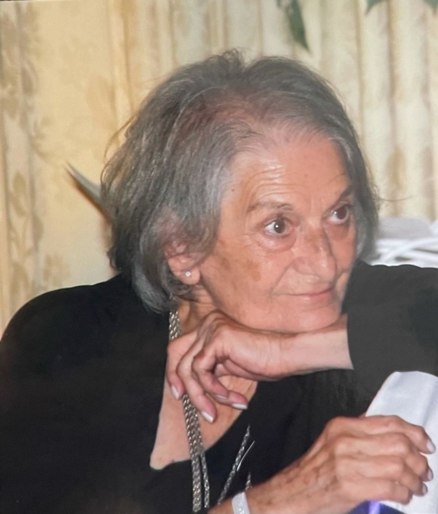 Mary Deluca Profile Photo