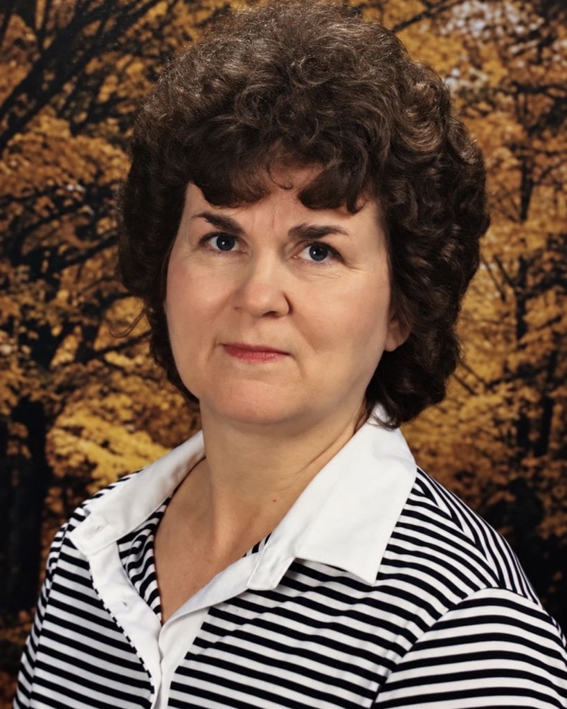 Carolyn Precht Marks Profile Photo