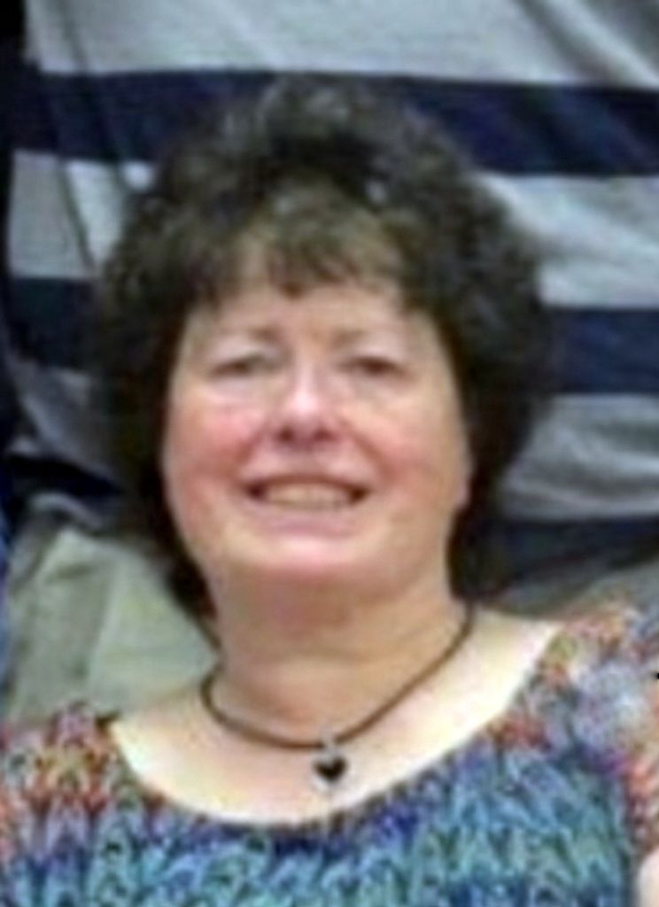 Carolyn S. (Hull)  Snavley