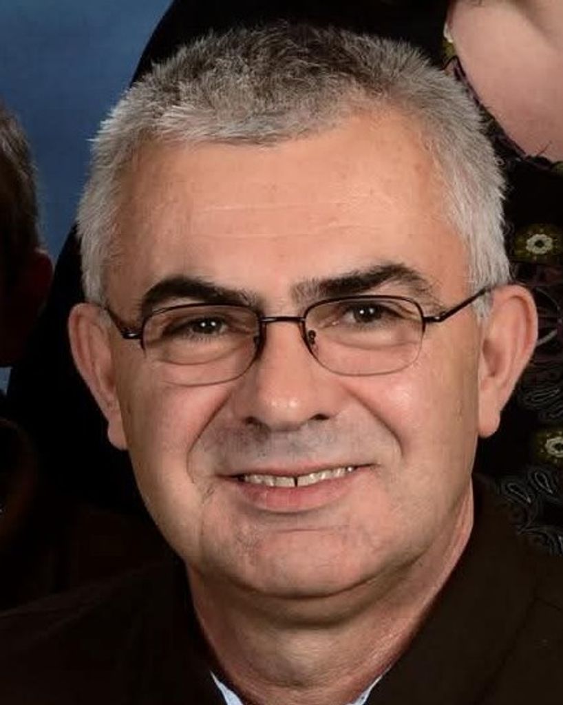 Marek Jan Lagodzinski Profile Photo