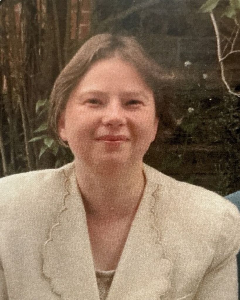 Lynne Sinclair Profile Photo