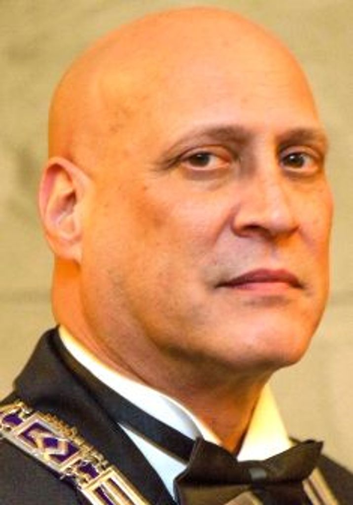 Frank R. Mangiero