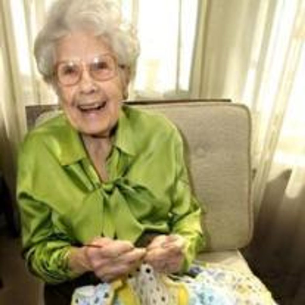 Evelyn  C.  Henninnger