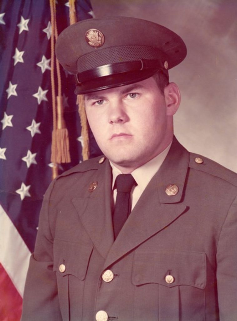 Eddie Dean Floyd Profile Photo
