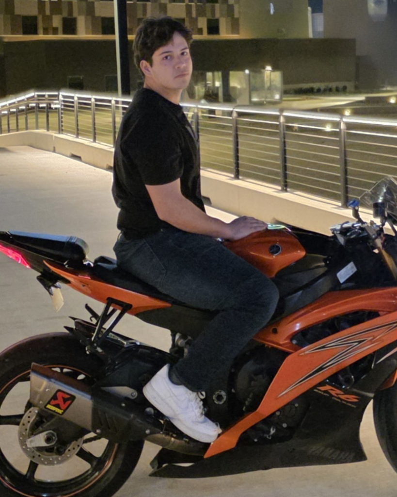 Joshua Wolfe Profile Photo