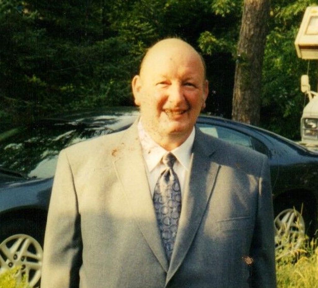 Warren E. Howland Profile Photo