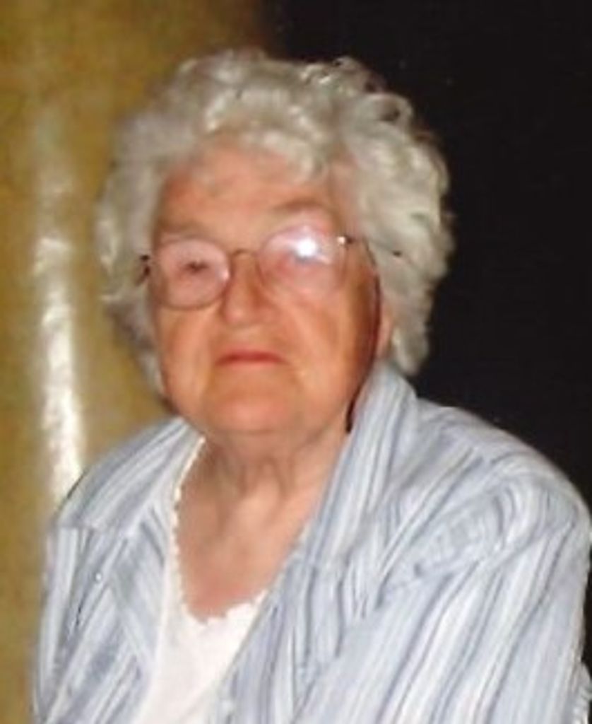 Evelyn Lulu Kio Profile Photo