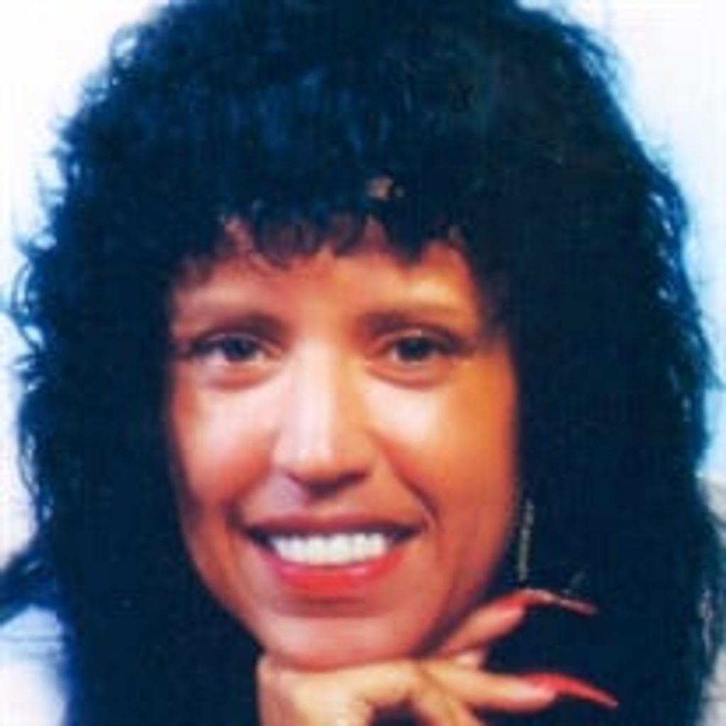 Mrs. Linda Wright