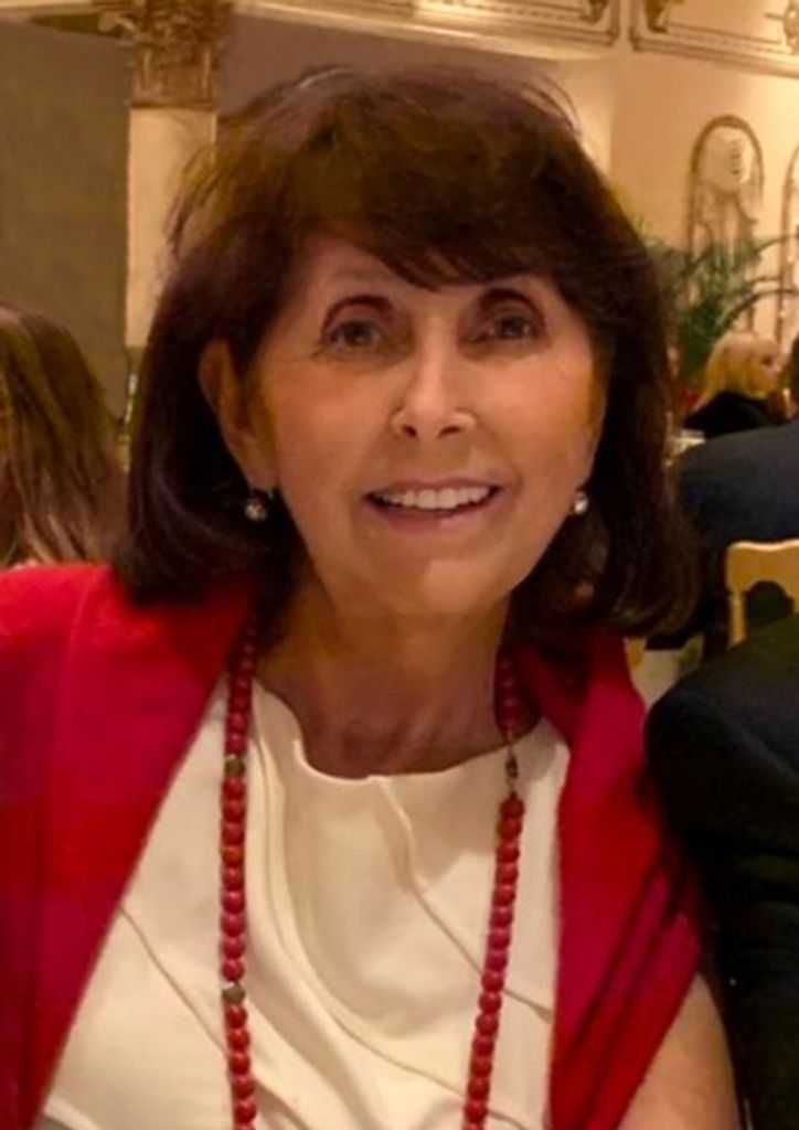 Liliane Sivitilli Profile Photo