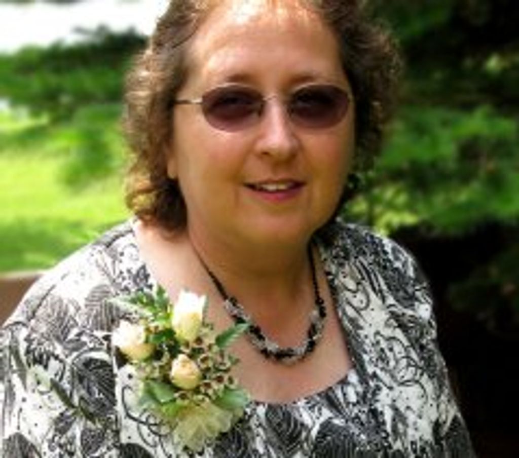 Marie E. (Raiello) Volo