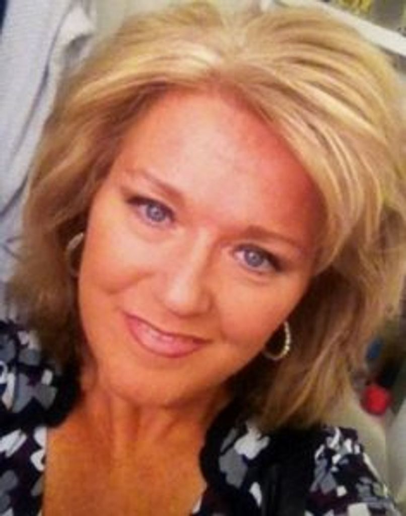 Ms Tolonda Renea Hester