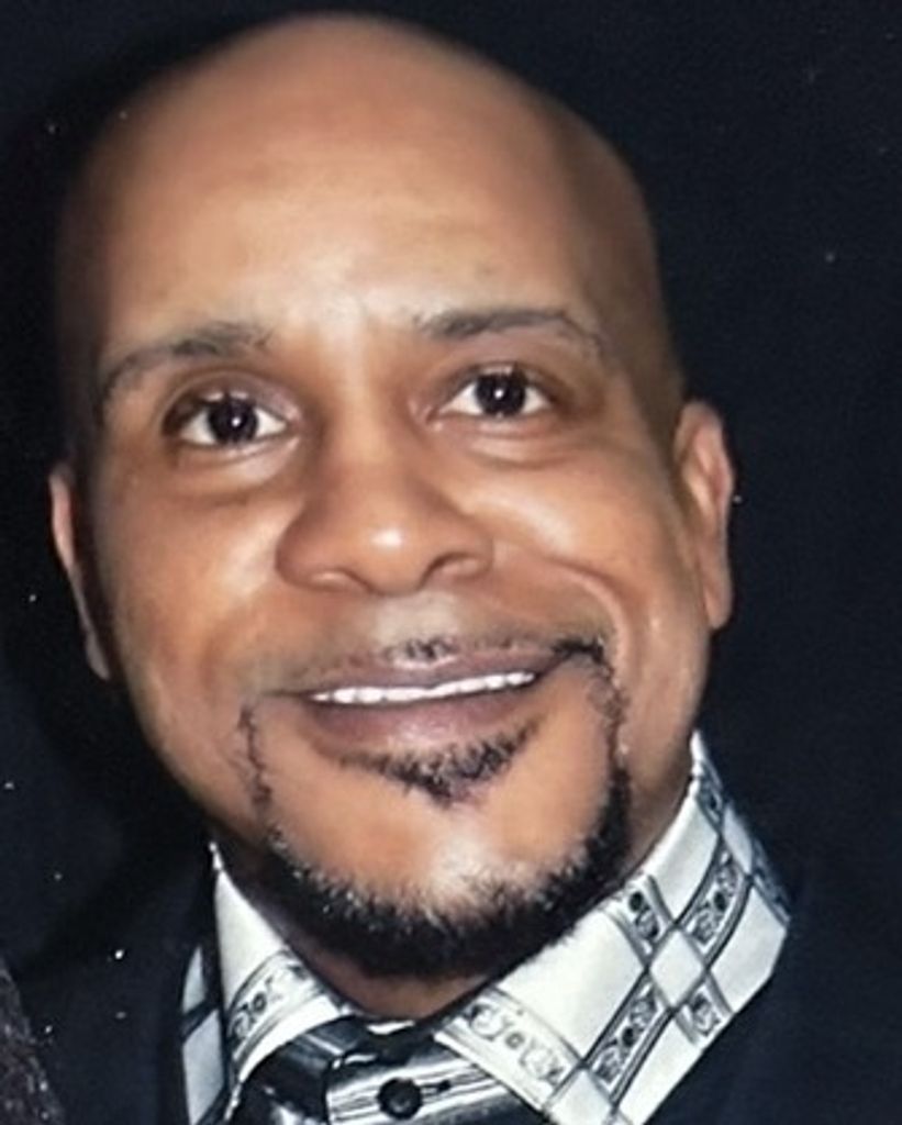 Kendall Washington Profile Photo