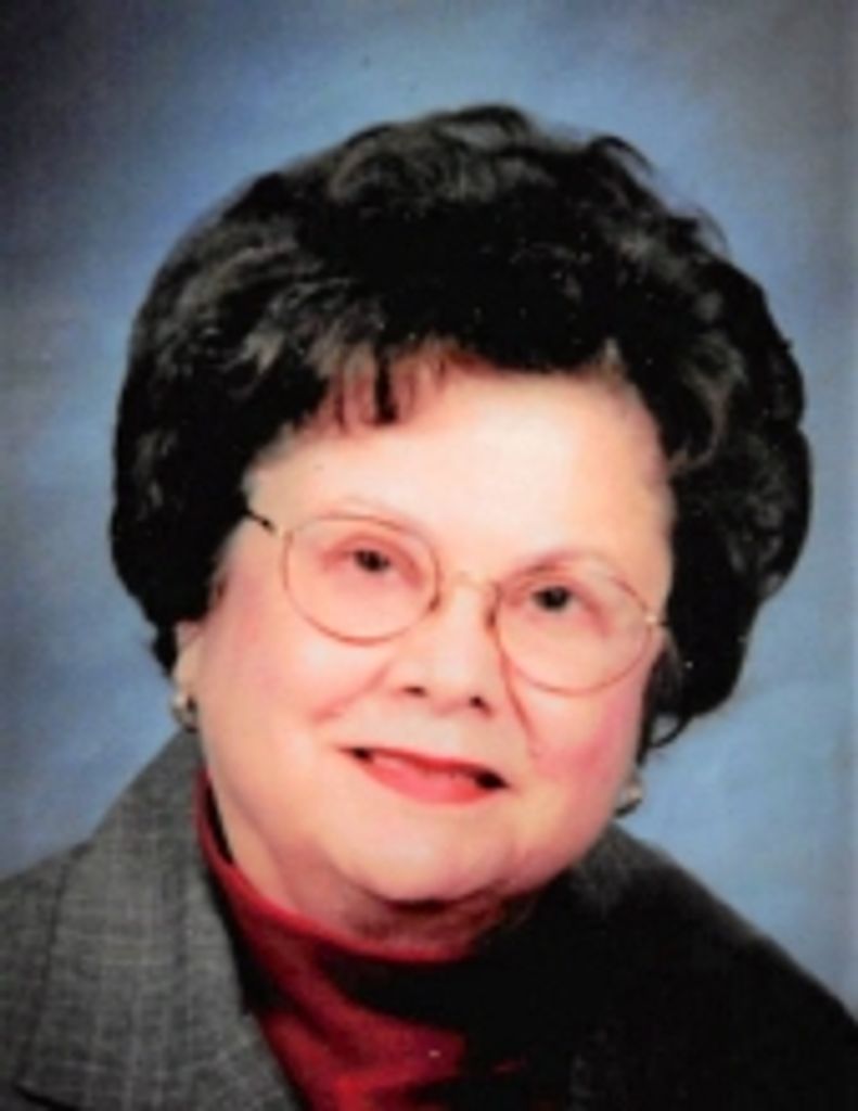 Sophia "Mom" Neel