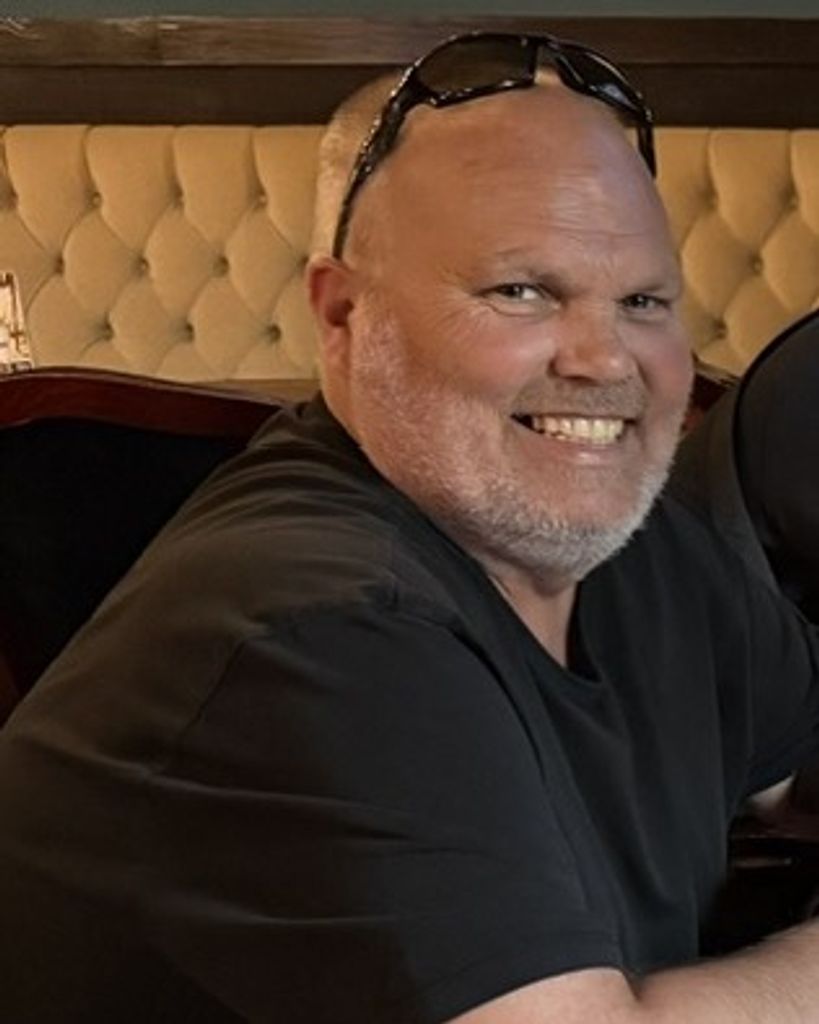 Kenneth "Kenny" Savage