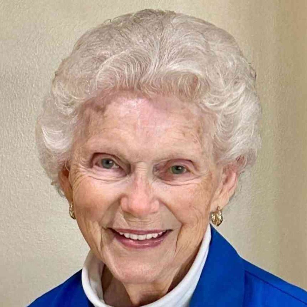 Lucie Golden Profile Photo