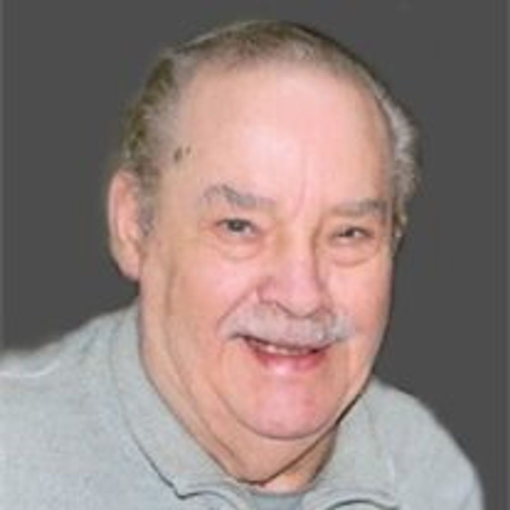 Robert L.  Fenneuff