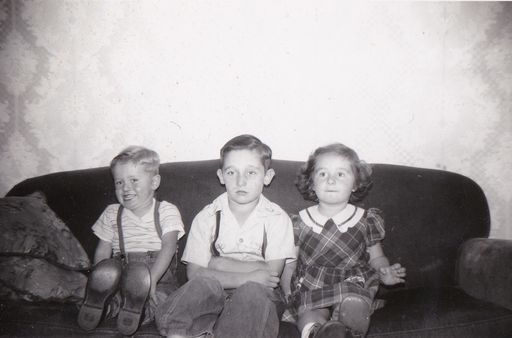 Rae McKittrick photo gallery thumbnail 2 of 40