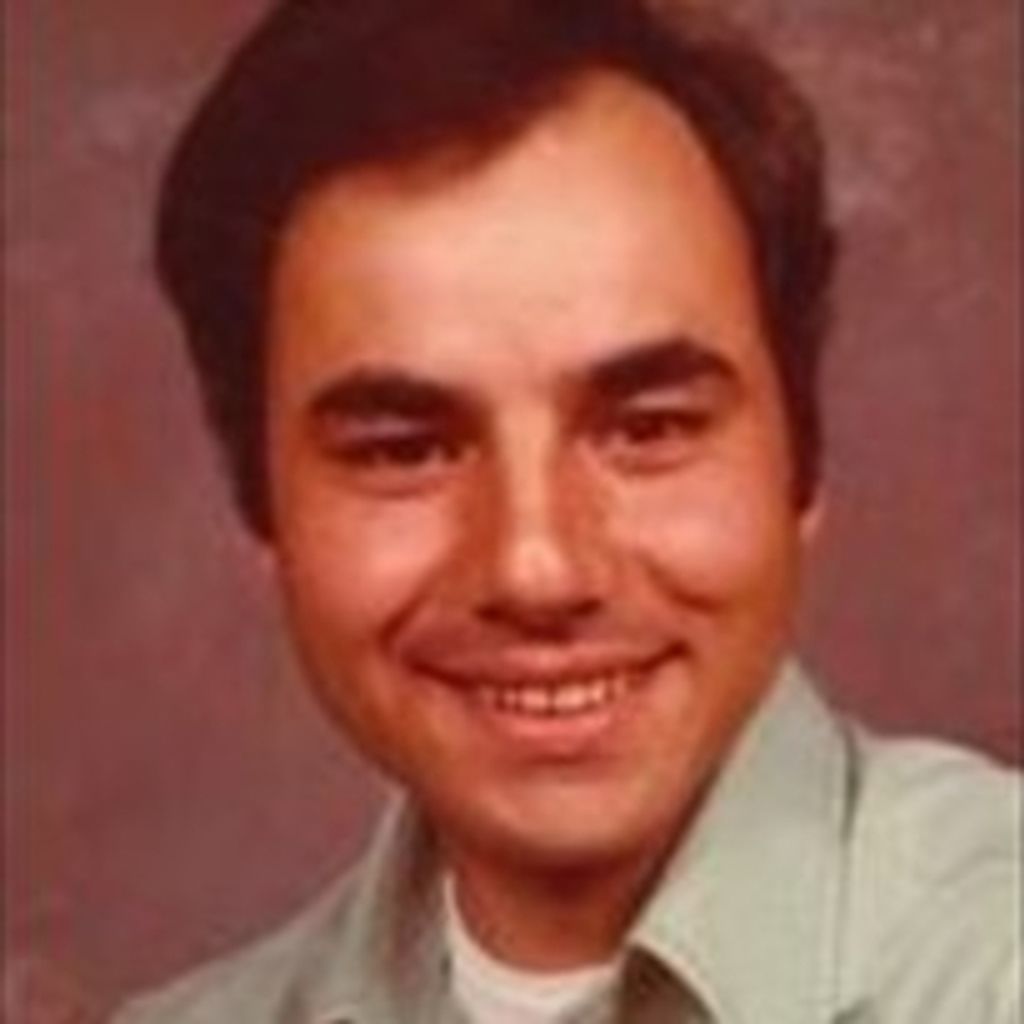Mr James L. Mello